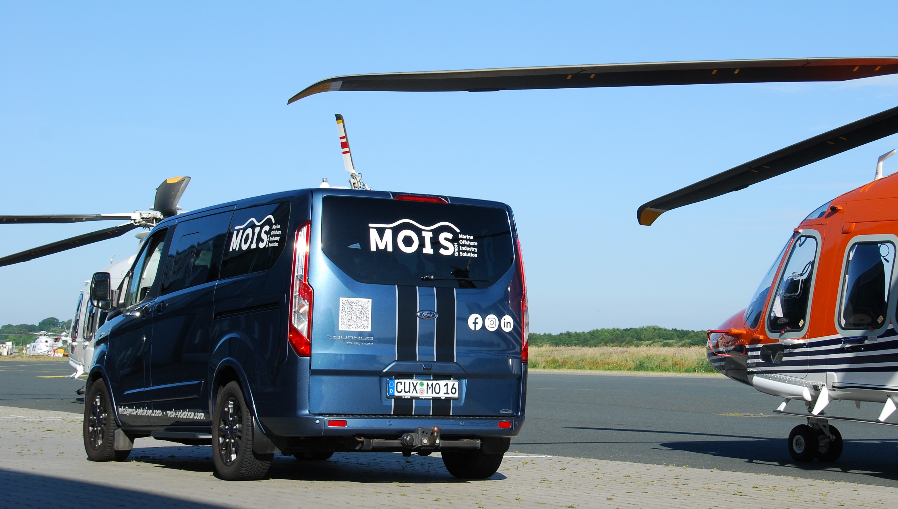 MOIS BUS Airport